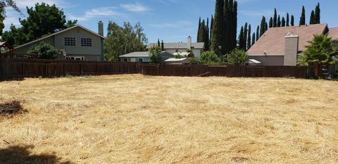 522 Tuscany Ct, Patterson, CA 95363 photo 4