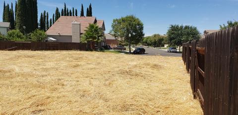 522 Tuscany Ct, Patterson, CA 95363 photo 2