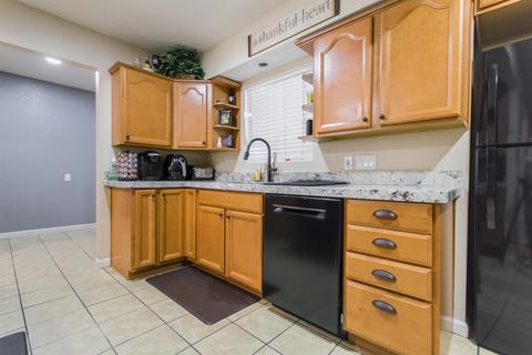 1816 Elmhurst Dr, Modesto, CA 95350 photo 5