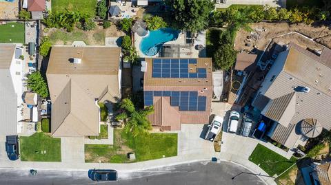 1635 Aletsch Way, Manteca, CA 95337 photo 4