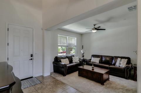 2031 Saffron Dr, Manteca, CA 95337 photo 5