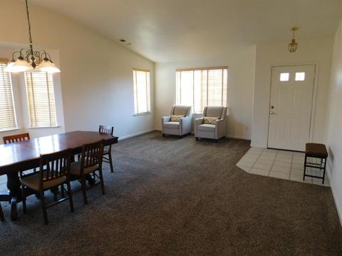 692 W Springer Dr, Turlock, CA 95382 photo 10