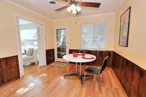 2307 Vonda St, Carmichael, CA 95608 photo 9