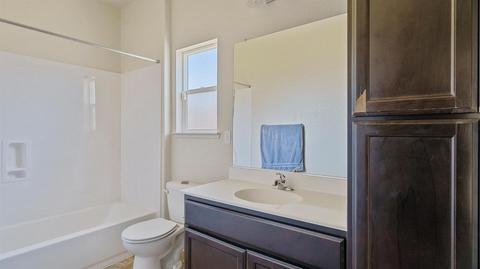 2044 Macedo St, Manteca, CA 95337 photo 23
