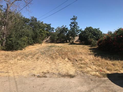 752 Podesto Rd, Stockton, CA 95207 photo 2