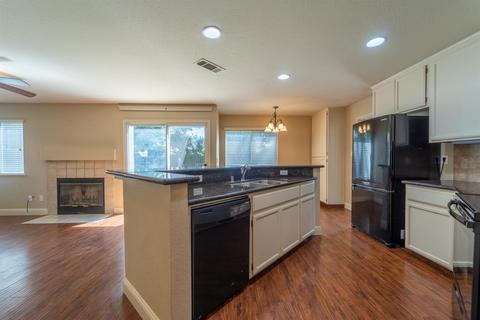 4060 N Olive Ave, Turlock, CA 95382 photo 8