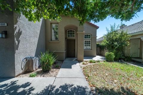4060 N Olive Ave, Turlock, CA 95382 photo 3