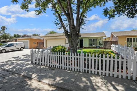 851 Sequoia Blvd, Tracy, CA 95376 photo 3