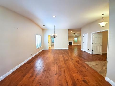 2816 Olympus Ct, Modesto, CA 95356 photo 9