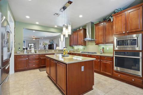 2517 Shadow Berry Dr, Manteca, CA 95336 photo 8