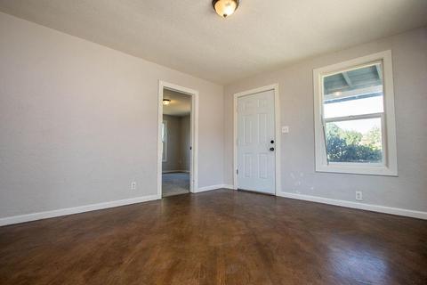 330 Thrasher Ave, Modesto, CA 95354 photo 8