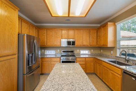 1322 Gianna Ln, Manteca, CA 95336 photo 7