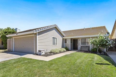 2328 Orchard View Cir, Modesto, CA 95355 photo 2