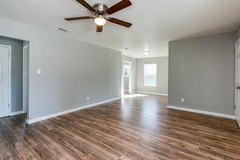 1618 E 7th St, Stockton, CA 95206 photo 4