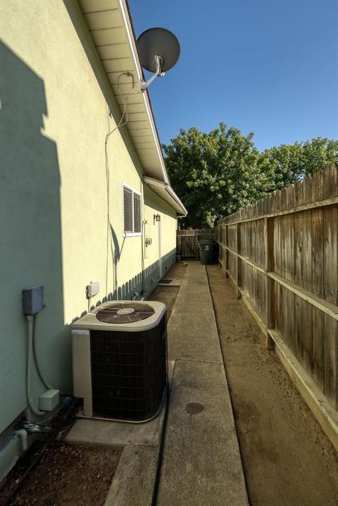 1829 Kienitz Ave, Modesto, CA 95355 photo 34