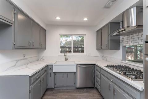 6655 Oakcrest Ave, Carmichael, CA 95608 photo 8