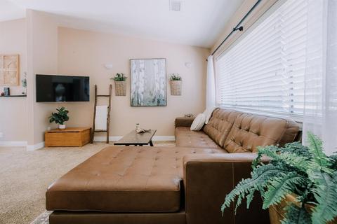 2951 Garfield Ave, Carmichael, CA 95608 photo 1