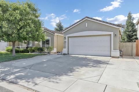 1472 Blush St, Manteca, CA 95336 photo 2