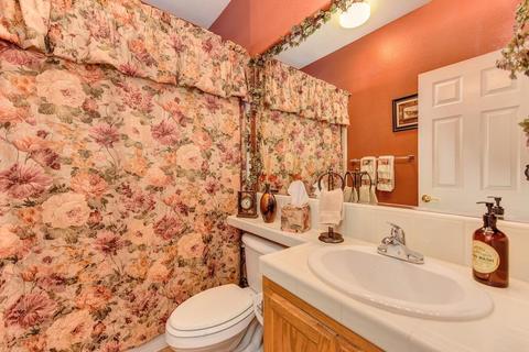 968 Cameron Dr, Folsom, CA 95630 photo 26