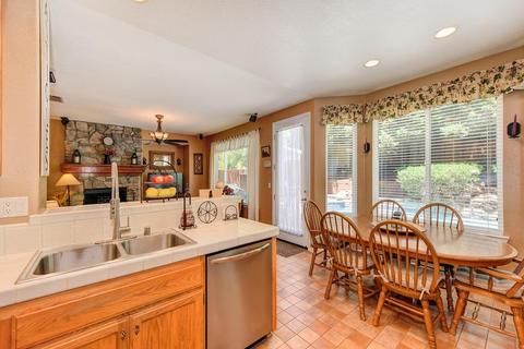 968 Cameron Dr, Folsom, CA 95630 photo 33