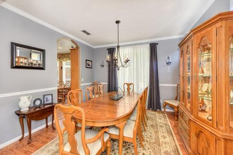 968 Cameron Dr, Folsom, CA 95630 photo 4