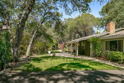 4000 Chestnut Ln, Placerville, CA 95667 photo 4