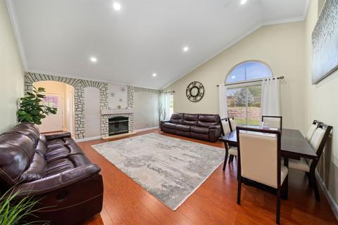 4449 Mitchum Ct, Antelope, CA 95843 photo 10