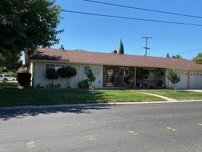 1620 E Coolidge Ave, Modesto, CA 95355 photo 1