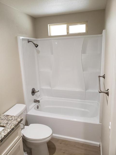 2060 4th St, Hughson, CA 95326 photo 8