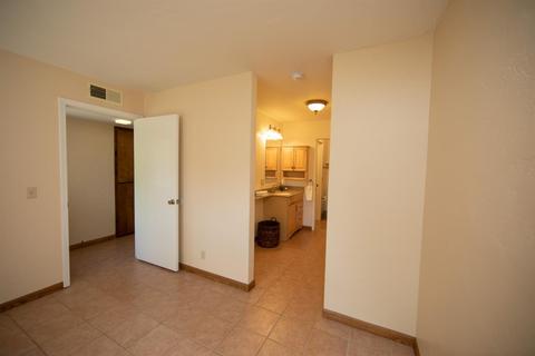 1208 Halifax Ave, Davis, CA 95616 photo 13