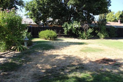411 Bates Ct, Turlock, CA 95382 photo 17