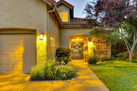 5503 Peridot Dr, Rocklin, CA 95677 photo 2