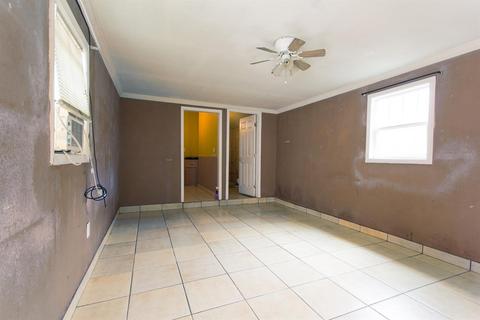621 Leon Ave, Modesto, CA 95351 photo 28