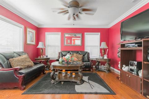 621 Leon Ave, Modesto, CA 95351 photo 9