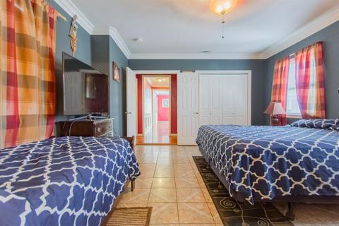 621 Leon Ave, Modesto, CA 95351 photo 16
