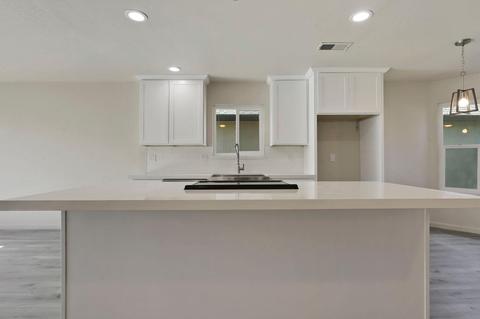 3840 Cougar Pl, Modesto, CA 95356 photo 8
