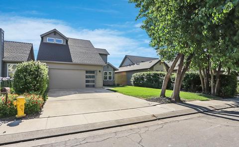 3840 Cougar Pl, Modesto, CA 95356 photo 3