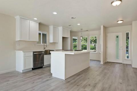 3840 Cougar Pl, Modesto, CA 95356 photo 9