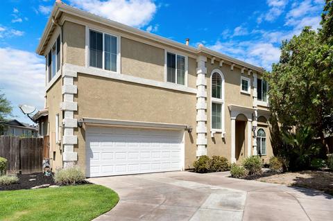 1679 Winthrop Ln, Ceres, CA 95307 photo 3