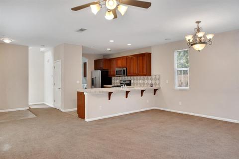 1679 Winthrop Ln, Ceres, CA 95307 photo 7