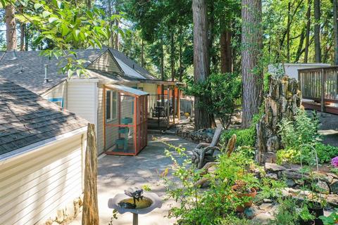 242 Manor Dr, Grass Valley, CA 95945 photo 45