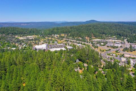242 Manor Dr, Grass Valley, CA 95945 photo 52