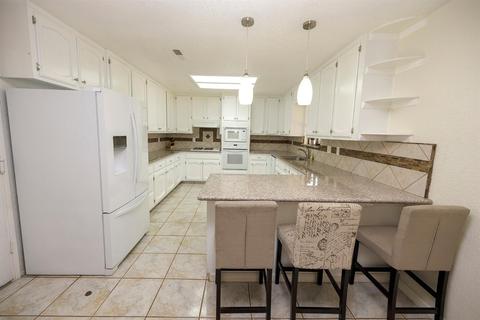1124 Flatridge Ct, Modesto, CA 95351 photo 14