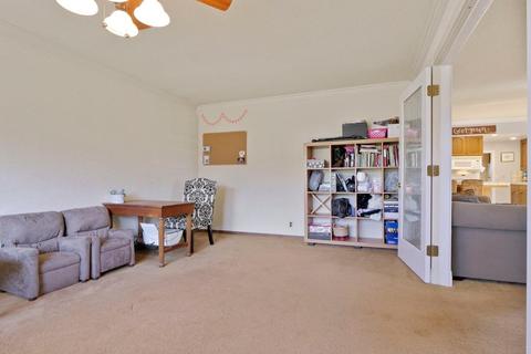 520 S School St, Lodi, CA 95242 photo 11