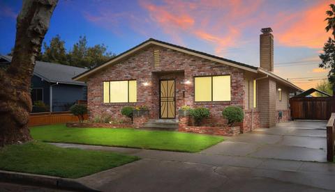 520 S School St, Lodi, CA 95242 photo 1