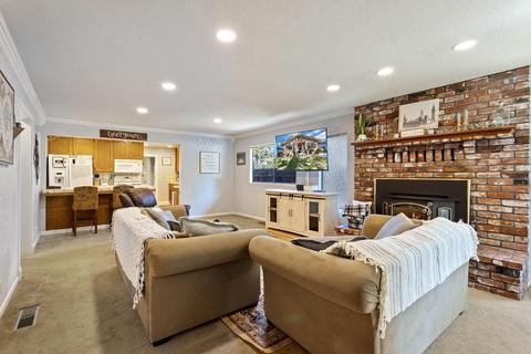 520 S School St, Lodi, CA 95242 photo 4