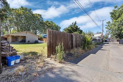 520 S School St, Lodi, CA 95242 photo 30