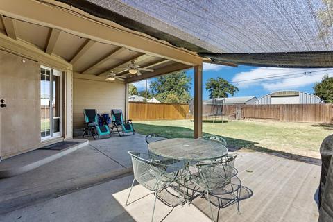 520 S School St, Lodi, CA 95242 photo 27