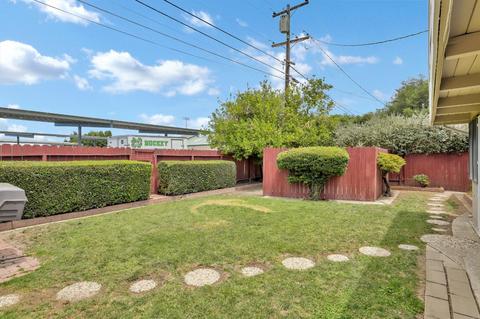 237 E Robinhood Dr, Stockton, CA 95207 photo 24