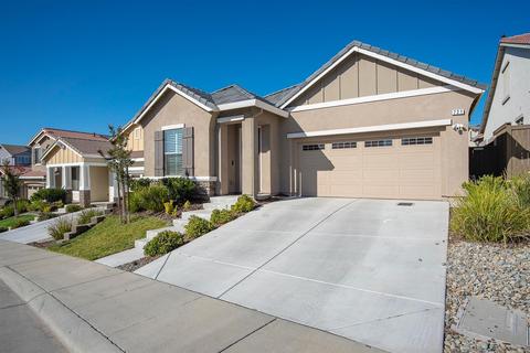 721 Baronial Ct, Rocklin, CA 95765 photo 2